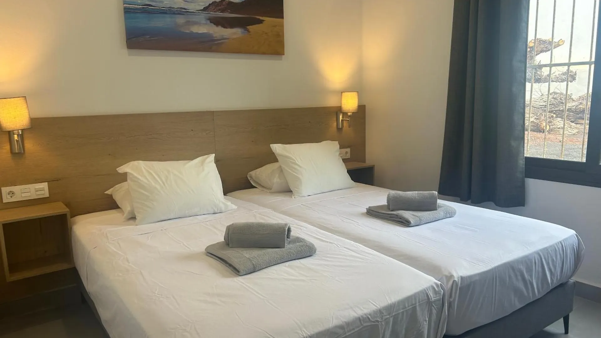 Stunning 2 Bedroom Seafront Apartment Puerto del Carmen